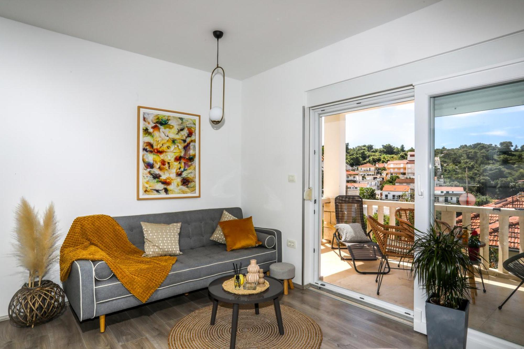 Juric 32 - Boutique Gostinjska kuća